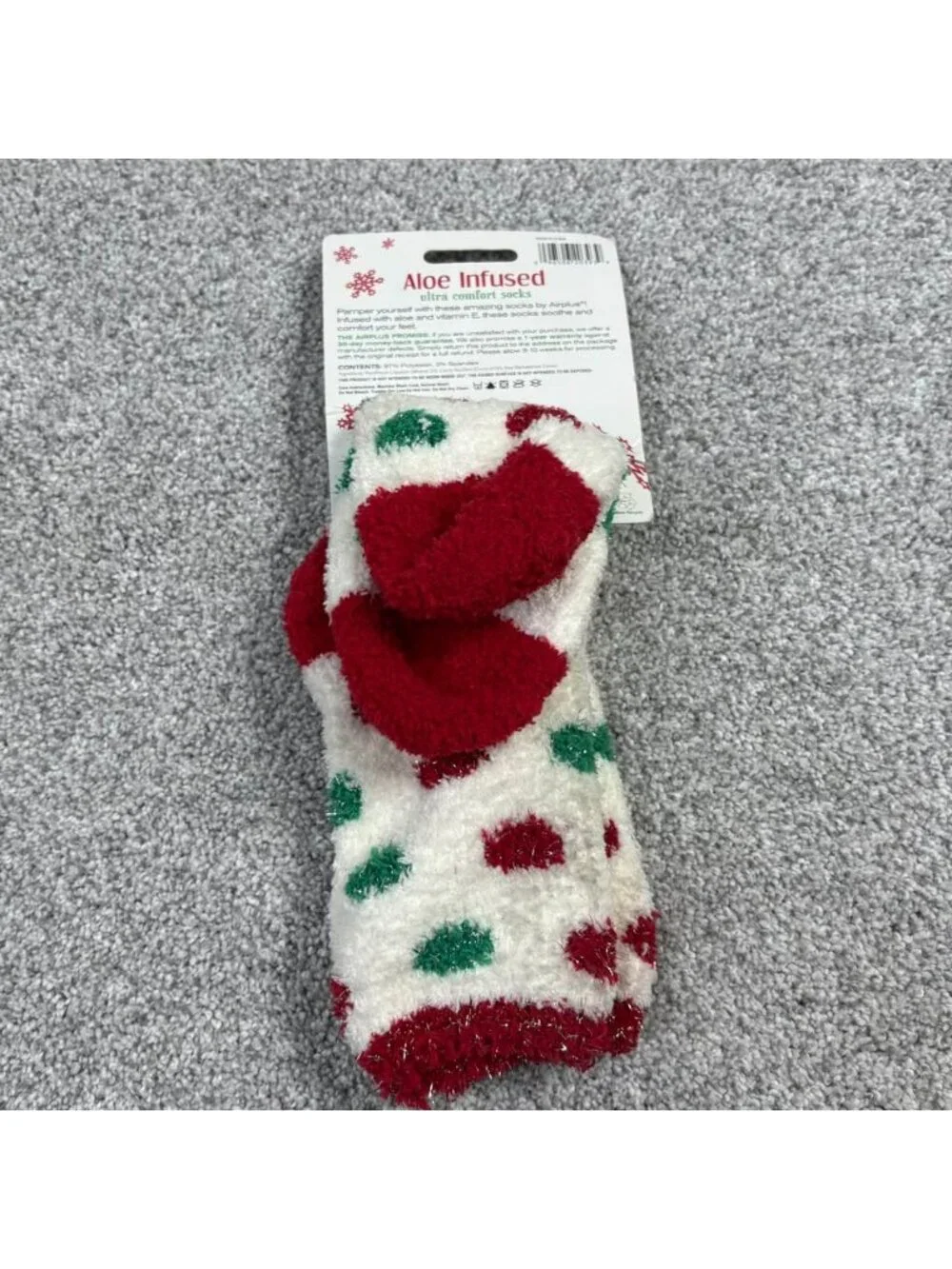 Airplus Aloe Infused Ultra Comfort Socks Christmas Polka Dot